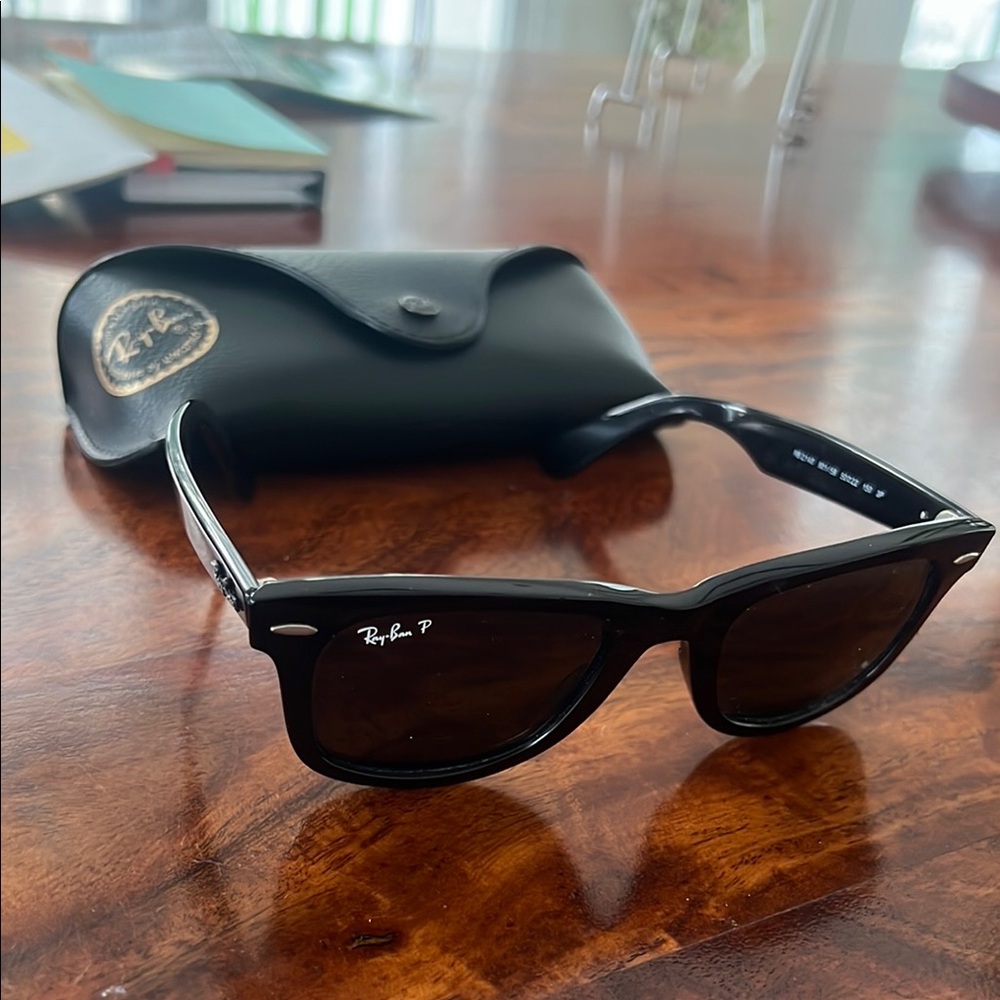 Ray-Ban Original Wayfarer Classic Sunglasses